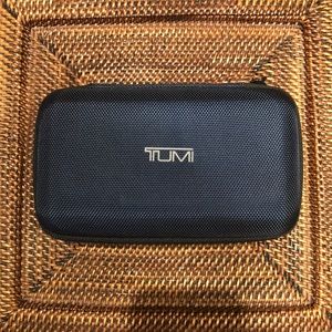 Tumi Travel Set ✈️